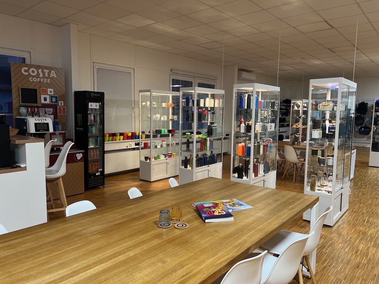 Reda showroom Brno 01