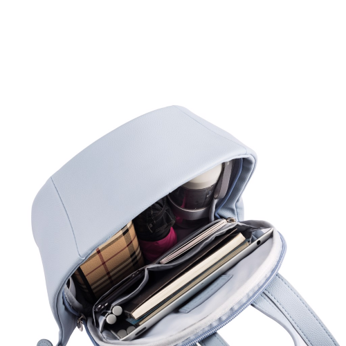 Elle Fashion_nedobytný batoh_light blue1.png